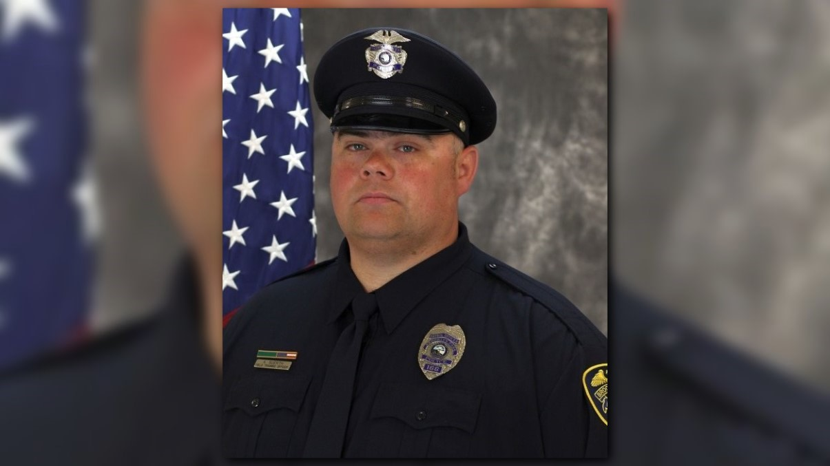 Brooklyn Park officer dies...